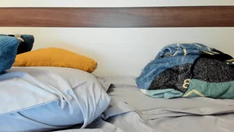 00ingrid00 online show from 02/21/25, 03:23