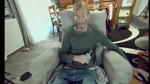 jeff online show from 11/03/25, 02:18