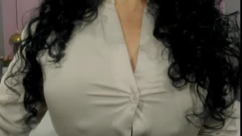 Valeria online show from 02/18/25, 05:42