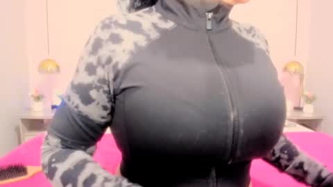 Valeria online show from 02/26/25, 09:32