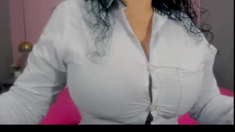 Valeria online show from 03/04/25, 12:22