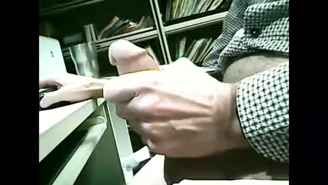 Snapshot of 01quebecboy69 chatting on 12/03/24, 09:01 01quebecboy69 online show from 12/03/24, 09:01