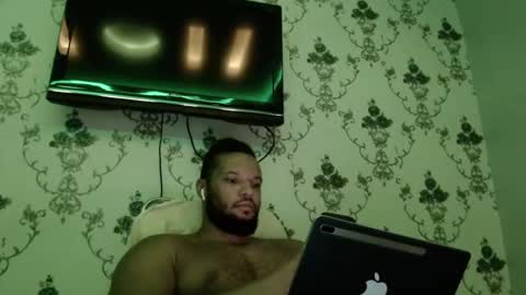 Snapshot of 0_kingsley chatting on 01/08/25, 07:03 Kingsley online show from 01/08/25, 07:03