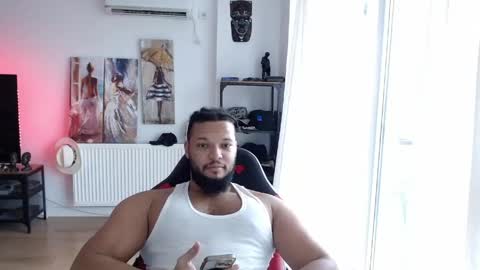 Snapshot of 0_kingsley chatting on 04/19/26, 03:33 Kingsley online show from 04/19/26, 03:33