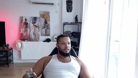 Snapshot of 0_kingsley chatting on 04/30/26, 10:43 Kingsley online show from 04/30/26, 10:43