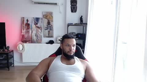 Snapshot of 0_kingsley chatting on 05/15/26, 07:15 Kingsley online show from 05/15/26, 07:15