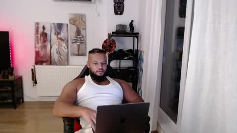 Snapshot of 0_kingsley chatting on 05/31/26, 02:31 Kingsley online show from 05/31/26, 02:31