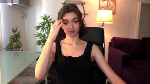 Snapshot of 0_perfect_imperfection_0 chatting on 03/26/26, 10:15 Olivia online show from 03/26/26, 10:15