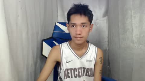 Snapshot of 0cir_asiansatisfy chatting on 06/13/26, 05:27 RICK online show from 06/13/26, 05:27