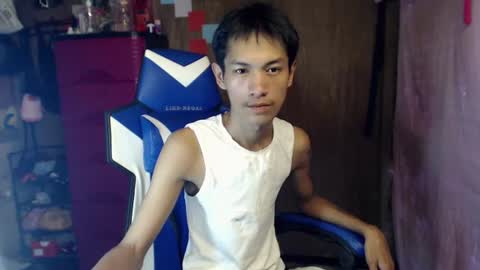 Snapshot of 0cir_asiansatisfy chatting on 07/18/26, 07:34 RICK online show from 07/18/26, 07:34