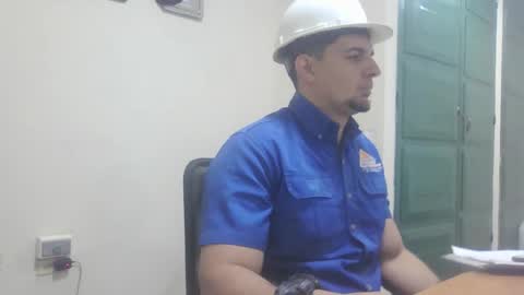 Officeboy online show from 03/05/26, 11:39