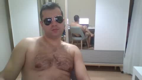 Snapshot of 0trkshmnhot0 chatting on 01/02/25, 03:40 trkshmn online show from 01/02/25, 03:40