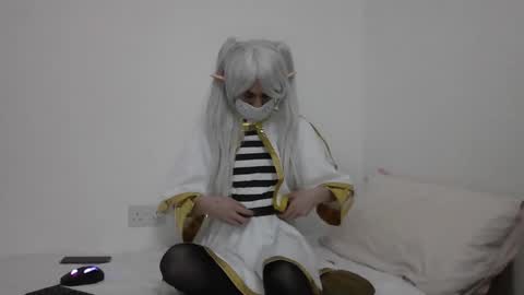 Snapshot of 0tter__chan chatting on 12/20/24, 06:35 0tter chan online show from 12/20/24, 06:35