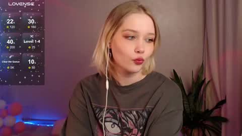 Snapshot of 0uralexa chatting on 12/18/24, 10:57 Alexa online show from 12/18/24, 10:57