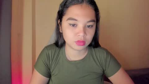 0wwlo0k online show from 10/13/25, 05:51