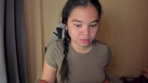 Snapshot of 0wwlo0k chatting on 03/18/26, 04:59 0wwlo0k online show from 03/18/26, 04:59