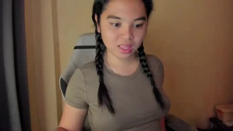 Snapshot of 0wwlo0k chatting on 03/27/26, 06:52 0wwlo0k online show from 03/27/26, 06:52