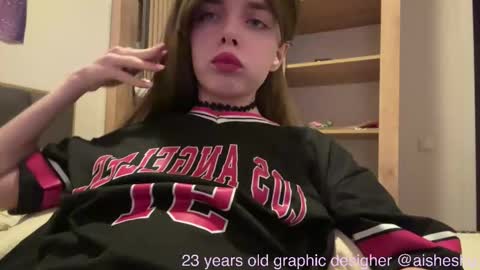 Snapshot of 1000and1nights_ chatting on 10/12/25, 05:23 Aishe online show from 10/12/25, 05:23