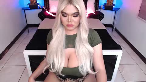 Sasha Banks online show from 12/09/24, 01:18