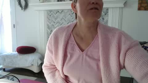 Aurora Willows online show from 02/27/26, 03:45