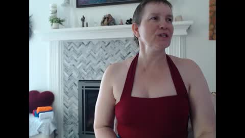 Aurora Willows online show from 05/25/26, 04:02