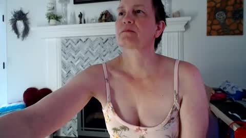 Aurora Willows online show from 05/27/26, 12:18