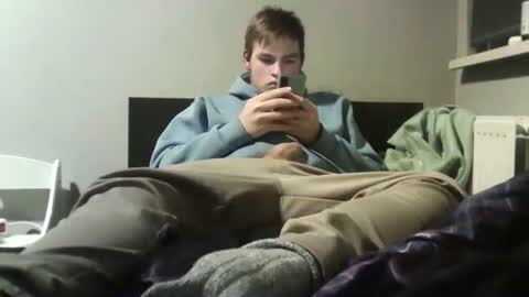 Snapshot of 12curty chatting on 02/18/25, 10:03 12curty online show from 02/18/25, 10:03