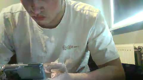 Snapshot of 12curty chatting on 02/21/25, 03:10 12curty online show from 02/21/25, 03:10