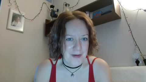 12ennie online show from 11/26/25, 06:36