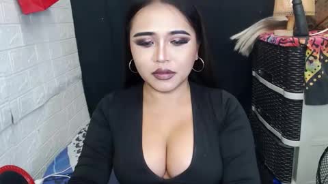 sexy kia online show from 12/15/25, 10:08