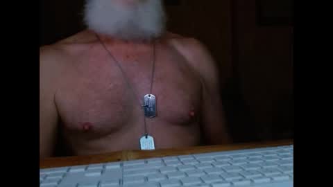 Snapshot of 13xxx20 chatting on 10/15/25, 10:37 Absentee online show from 10/15/25, 10:37