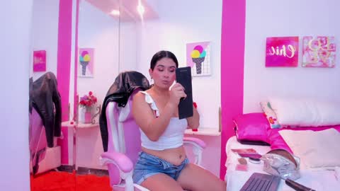 Scarlette  online show from 02/01/25, 03:41