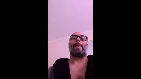 Snapshot of 15chells chatting on 03/22/26, 10:18 15chells online show from 03/22/26, 10:18
