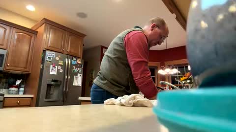 Snapshot of 16510 chatting on 02/27/26, 12:43 16510 online show from 02/27/26, 12:43