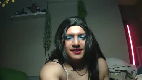 17carrjo974416 online show from 05/04/26, 02:29