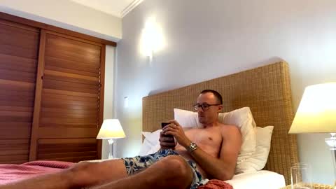 Justin186 online show from 02/22/25, 06:50