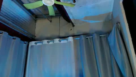 Snapshot of 18_nicole chatting on 03/02/25, 03:16 barbie online show from 03/02/25, 03:16