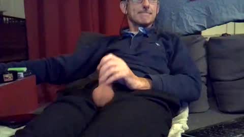 Snapshot of 18remy45 chatting on 12/01/24, 04:29 18remy45 online show from 12/01/24, 04:29