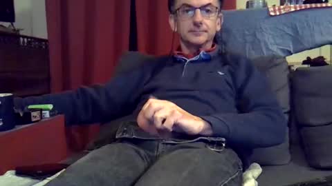 Snapshot of 18remy45 chatting on 12/23/24, 08:57 18remy45 online show from 12/23/24, 08:57