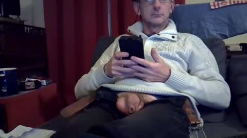 Snapshot of 18remy45 chatting on 01/16/25, 08:14 18remy45 online show from 01/16/25, 08:14