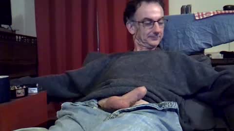 Snapshot of 18remy45 chatting on 02/03/25, 09:29 18remy45 online show from 02/03/25, 09:29