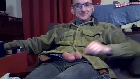 Snapshot of 18remy45 chatting on 02/19/25, 09:14 18remy45 online show from 02/19/25, 09:14