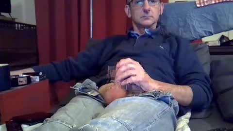 Snapshot of 18remy45 chatting on 03/09/25, 02:21 18remy45 online show from 03/09/25, 02:21