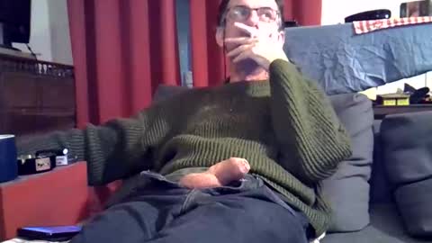 Snapshot of 18remy45 chatting on 10/04/25, 11:14 18remy45 online show from 10/04/25, 11:14