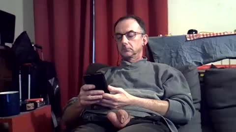 Snapshot of 18remy45 chatting on 04/05/26, 01:52 18remy45 online show from 04/05/26, 01:52