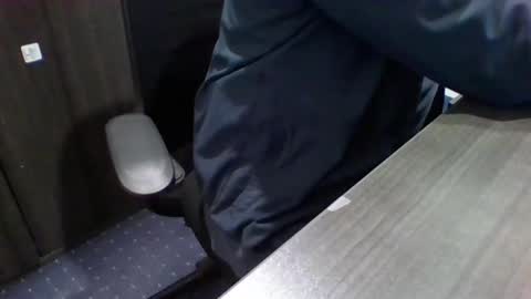 1900pley online show from 02/26/25, 03:30