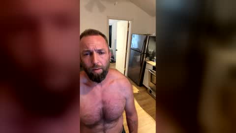 Snapshot of 1981thor chatting on 12/14/25, 08:57 1981thor online show from 12/14/25, 08:57