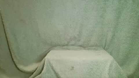 Snapshot of 1992spunkmonkey chatting on 01/18/26, 04:05 The Other guy online show from 01/18/26, 04:05