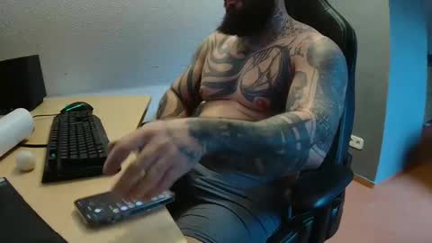 19andre90 online show from 12/04/25, 11:52