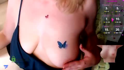 Snapshot of 1_tiffany_1 chatting on 04/10/26, 07:07 Tiffany online show from 04/10/26, 07:07